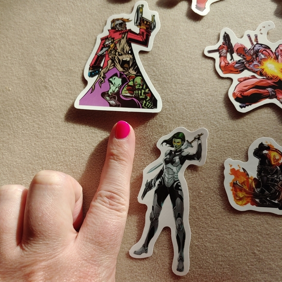 ๐3/$18 Marvel stickers - Picture 4 of 4